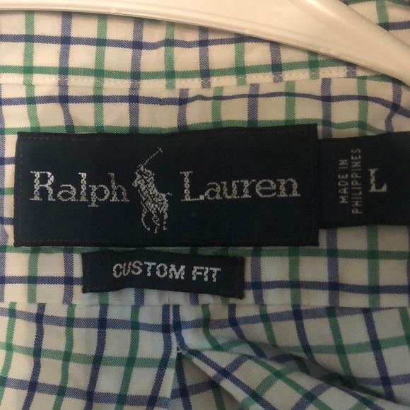 Polo button down L - Picture 2 of 3
